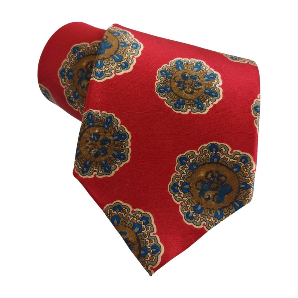 VTG Christian Dior Red Medallion 100% Silk Neck Tie
